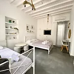 Elenita's Flat Apartment *