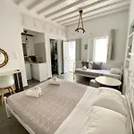 Elenita's Flat