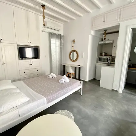 Elenita's Flat *